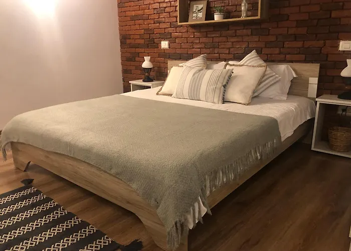 Cozy Residence
